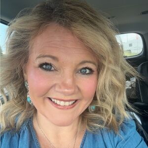 Meet your Posher, Kandice